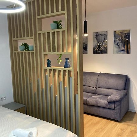 קלוז'-נאפוקה Meb Apartments - Park Lake מראה חיצוני תמונה